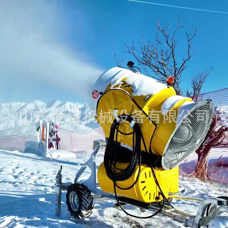 源头厂家人工造雪机 室内户外外滑雪场可用喷雪机 商用下雪机雪花