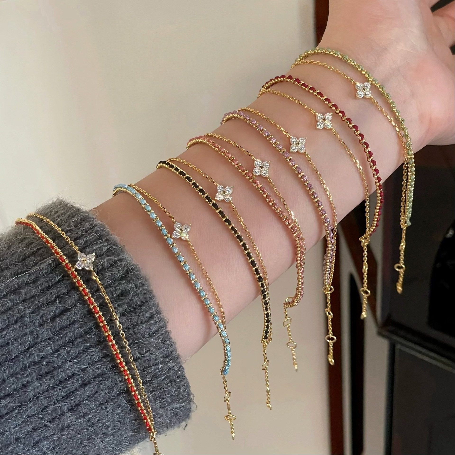 纯银四叶草手链编织时尚配饰女双层叠戴简约百搭手绳高版本,饰品/流行首饰/时尚饰品新,银饰手链,淘宝优惠券,粉丝福利购,淘宝优惠卷