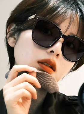 欧洲站TR超轻框墨镜女高清偏光镜片大框黑色眼镜男高级感太阳镜可