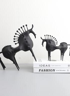 欧式个性刺马摆件客厅玄关样板间办公室卧室书房餐厅桌面家居饰品