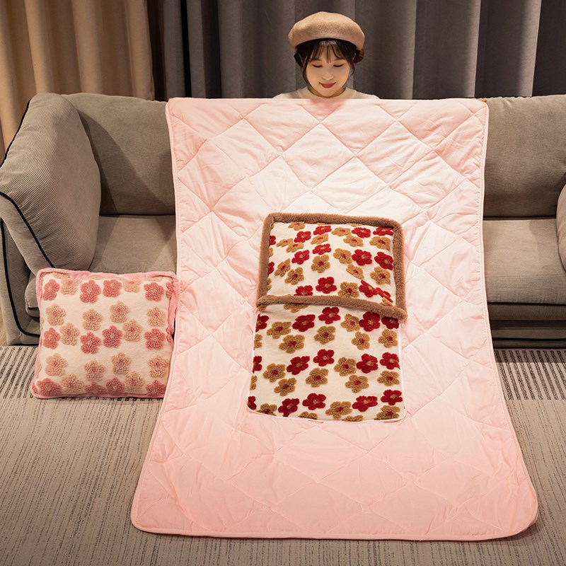 抱枕被子两用加厚办公o室沙发靠枕午睡毯子二合一汽车车载枕头秋