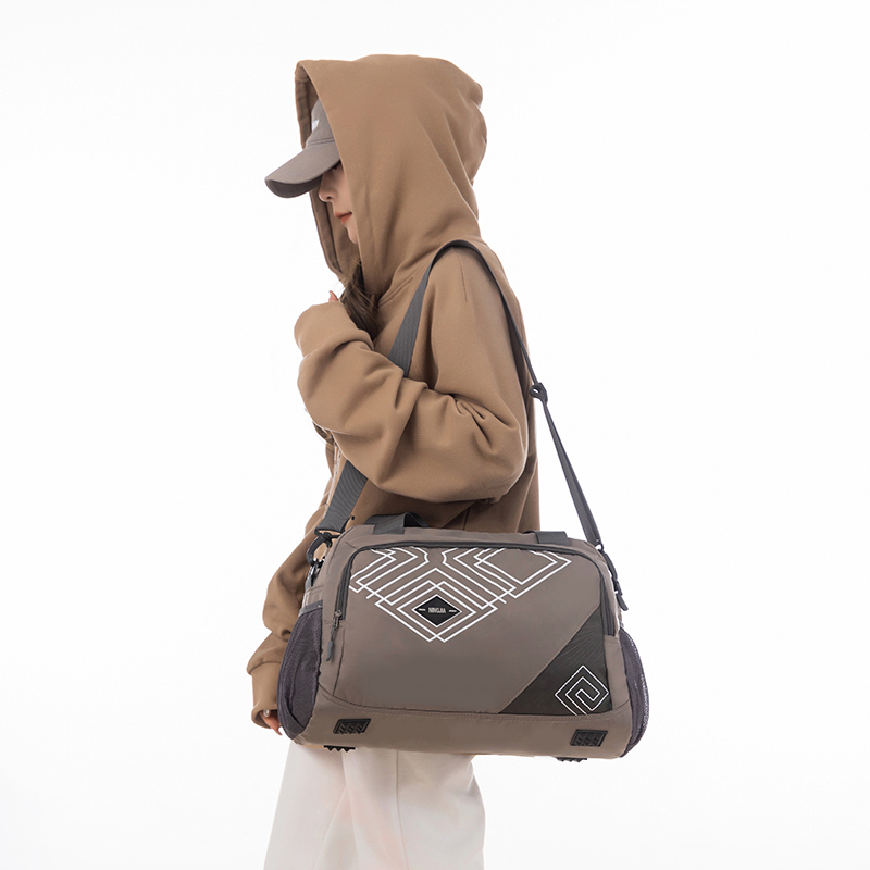 短期旅行包小型轻便行李包男手提女士可套拉杆箱203040春秋登机包