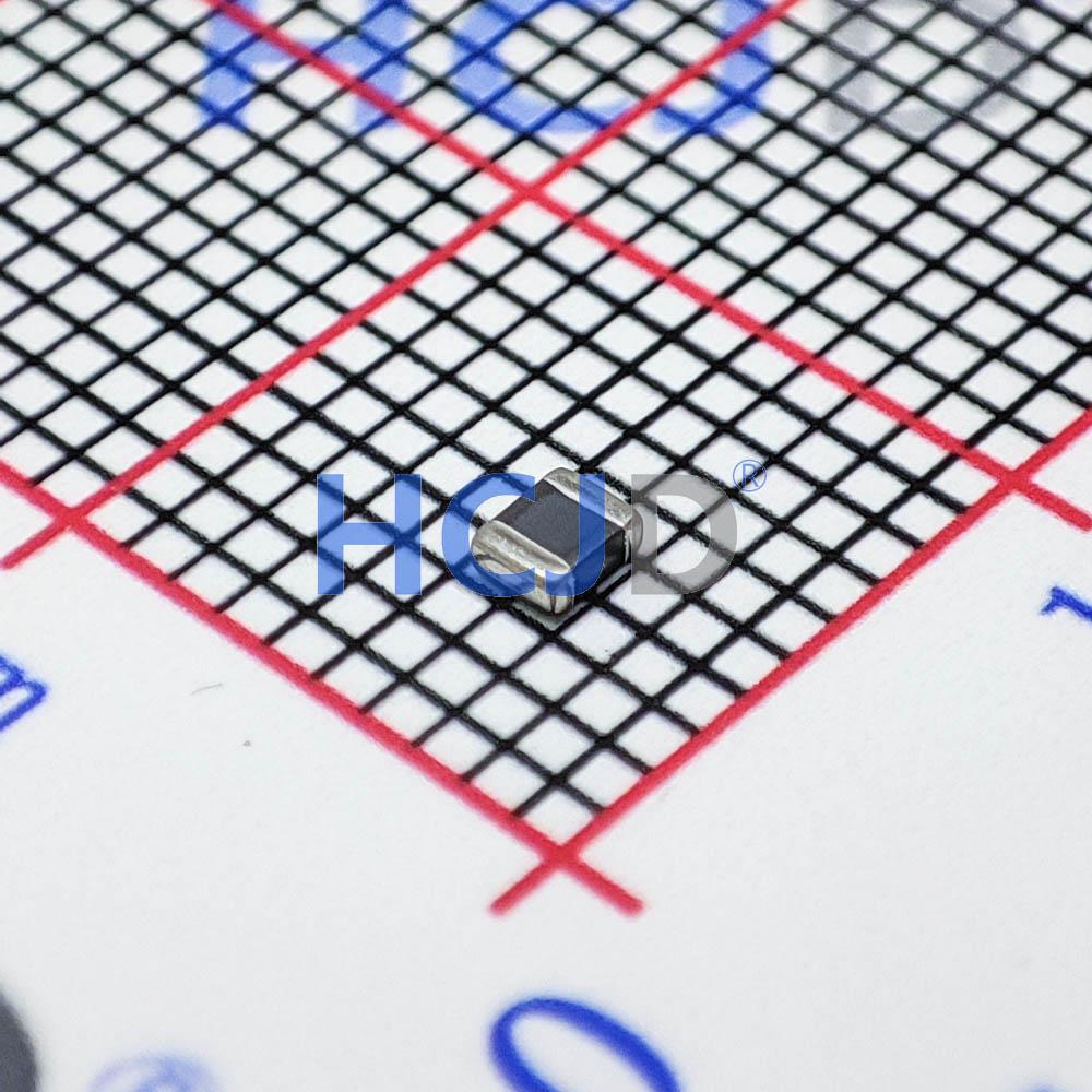 LQM2MPN2R2MG0L    LQM2MPN1R0/3R3N射频电感器（SMD型）