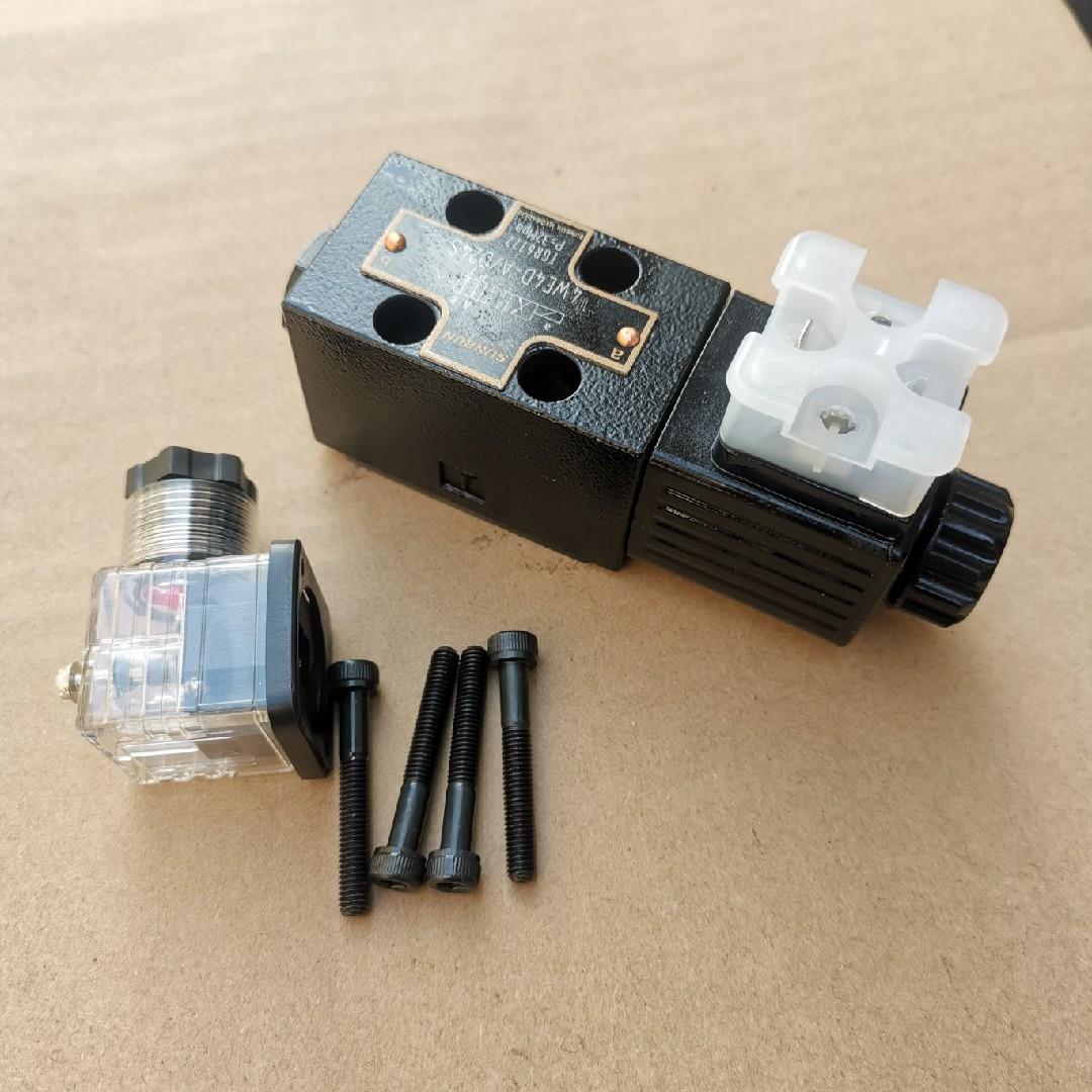 徐工25K5伸缩臂切换电磁阀4WE4D吊车配件大全原厂电磁阀