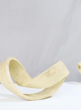 现代轻奢几何环形摆件创意抽象艺术仿洞石样板间客厅电视柜装饰品