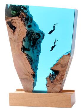 手工创意实木树脂氛围灯海洋自由潜水员桌面摆件深海探索纪念夜灯