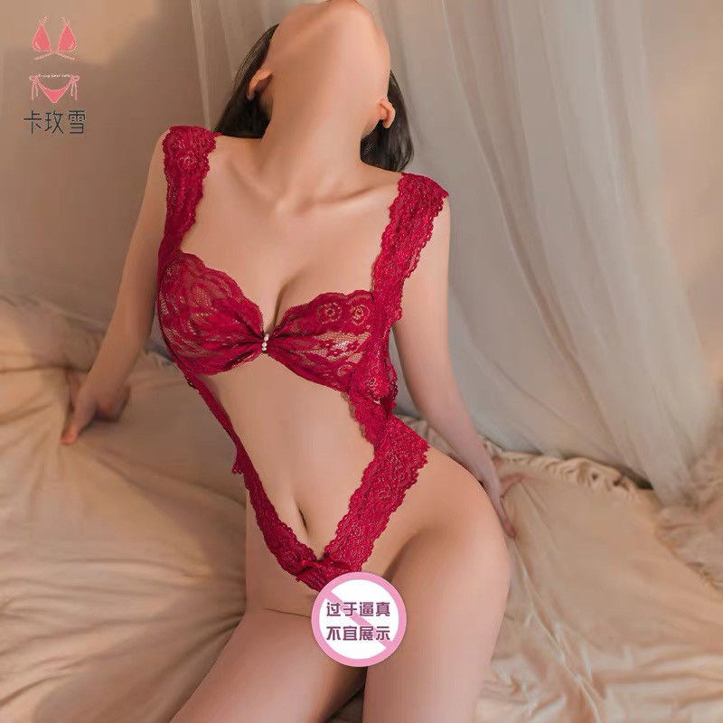 性感内衣蕾丝三点女私房比基尼透视珍珠连体衣