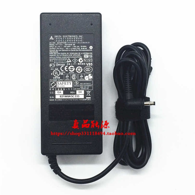 战神K610D-i7 D2 D1 D4笔记型电脑电源配接器19V4.74A小口充电线