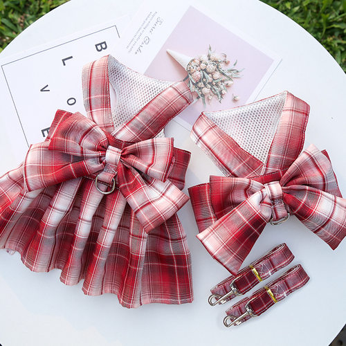 好货pet JK plaid skirt chest strap leash dog walking dog cat