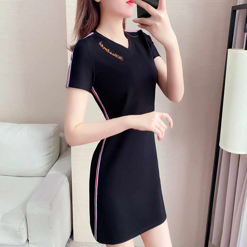 香港潮牌胖妹妹夏装新款大码宽松遮肚子连衣裙小个子胖mm休闲裙子