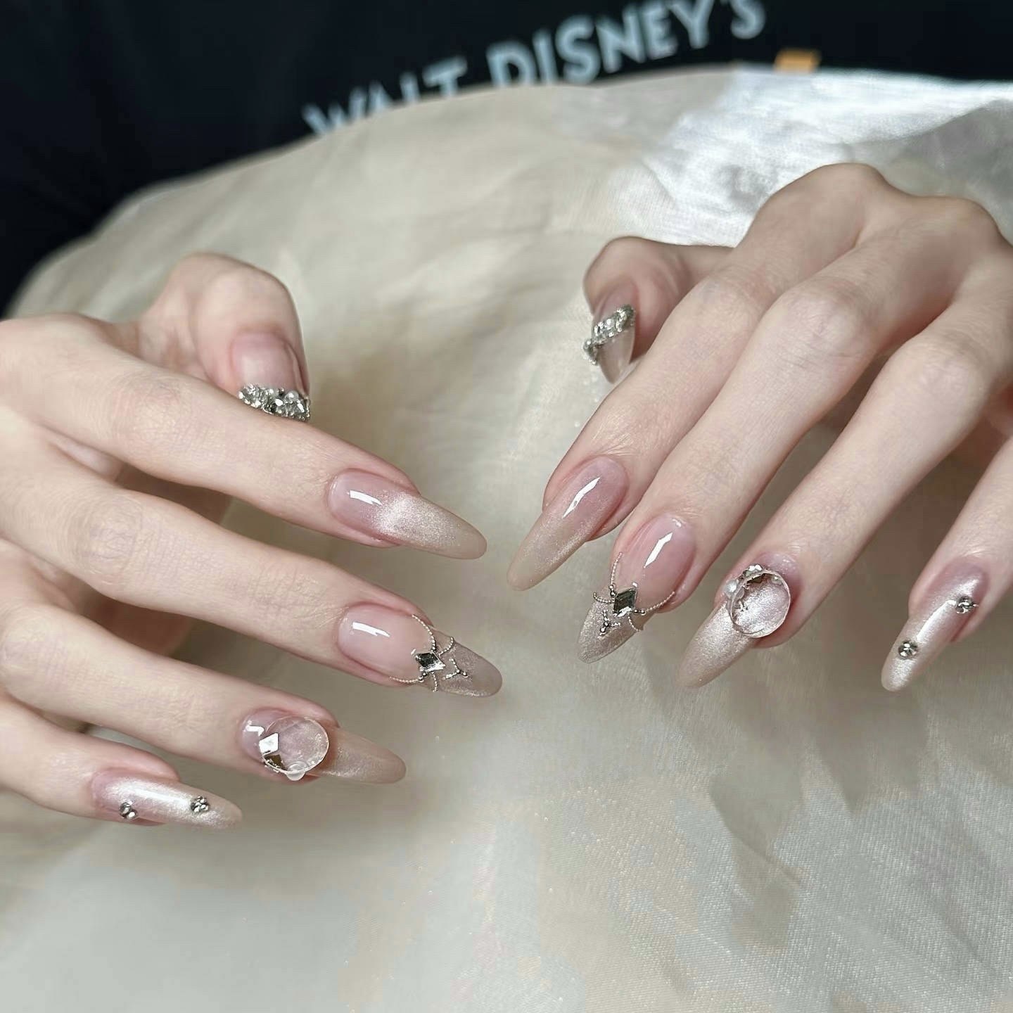 DANANA高端穿戴美甲纯手工定制猫眼满钻显白高端奢华孕妇拆卸甲