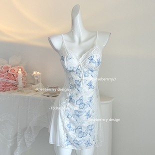 Roseberrrry白日梦蝶 纯欲法式蕾丝吊带睡裙清纯气质睡衣带胸垫
