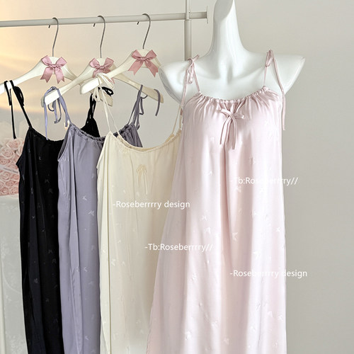 纯欲提花蝴蝶吊带睡裙