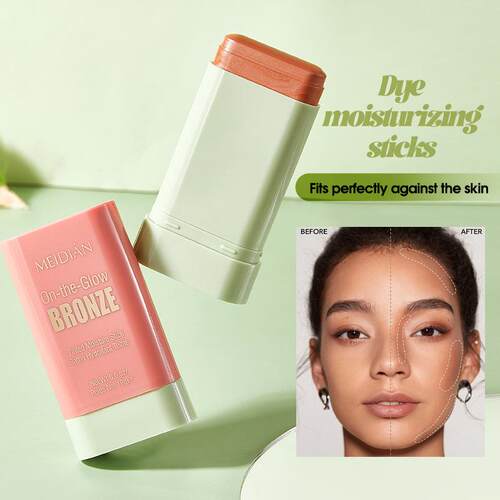 Solid powder blusher cream highlights and brightens