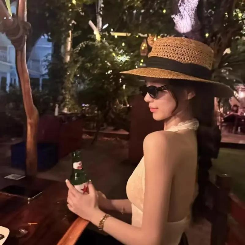 2025新款法式复古老钱风平顶小礼帽海边度假草帽防晒遮阳帽沙滩帽