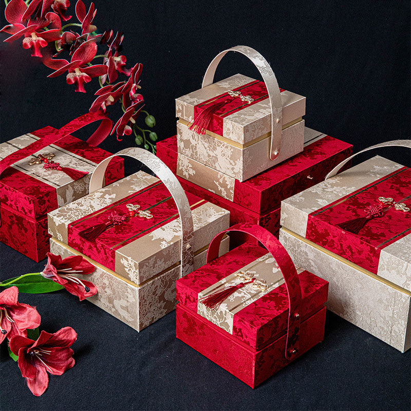 2025新款伴娘伴手礼盒空盒宾客手提绸缎礼品盒结婚喜糖盒子包装盒