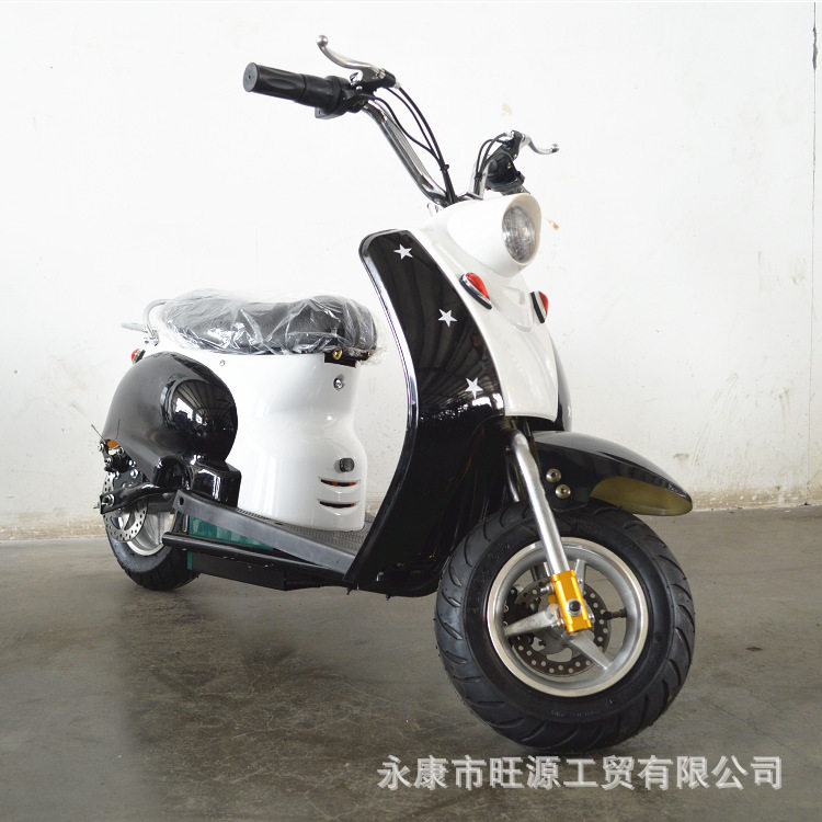 厂家出口250W迷你小龟王儿童越野小跑电动哈雷酷车两轮踏板车