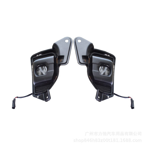 适用于丰田海狮ToyotaHiace2014-2018黑色ABS+LED专用雾灯