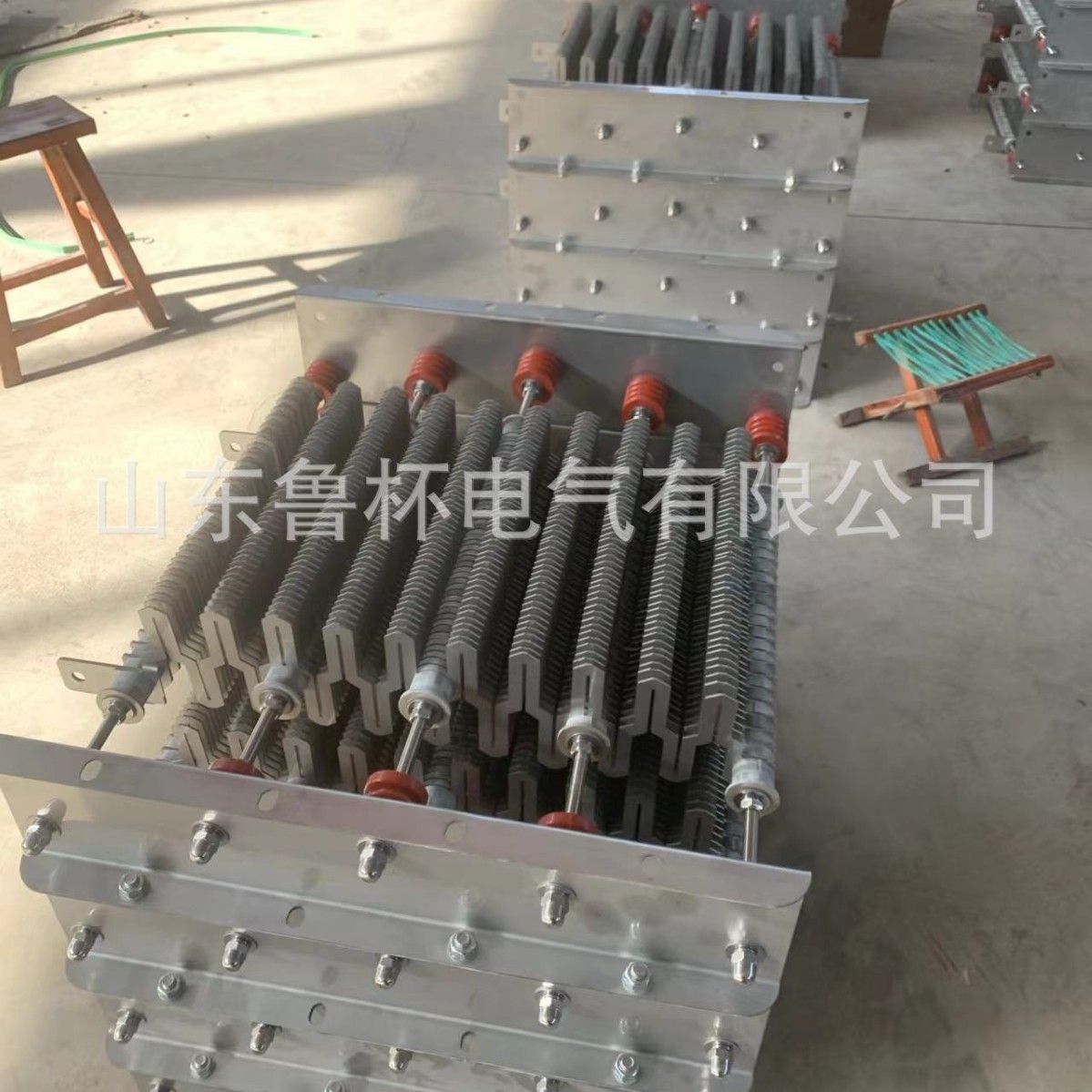 鲁杯中性点接地电阻器10KV-400A-10S有多种结构类型电阻元件