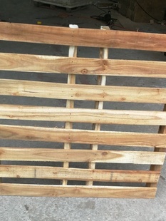 五金厂运输木栈板加工托盘叉车运输木托 新品 新中山厂家木质卡板