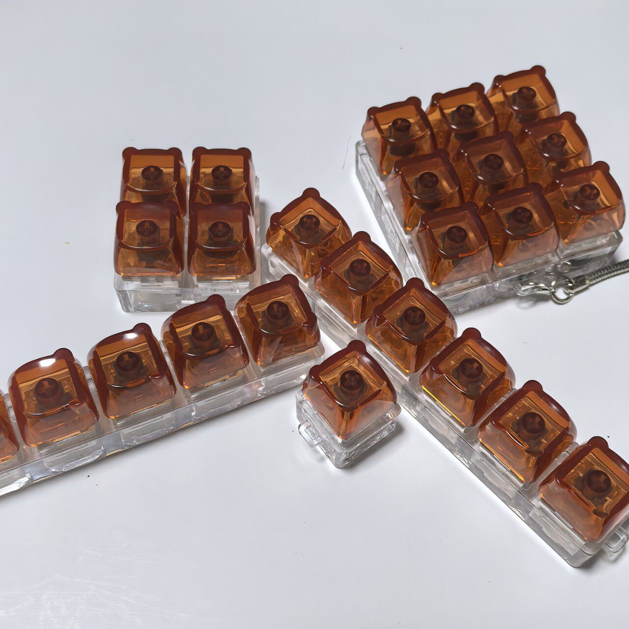 琥珀焦糖小熊按键钥匙扣自由diy