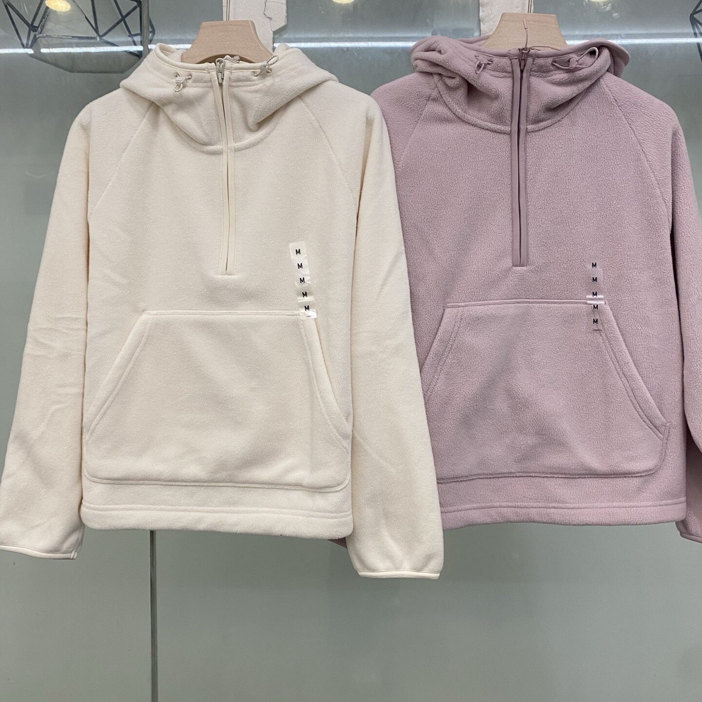UINQUT/摇粒绒半拉链连帽套头衫女装宽松保暖卫衣26秋冬上衣S604