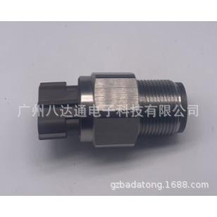 适用于丰田五十铃共轨压力传感器燃油压力传感器499000 6160