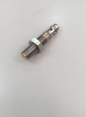 M8 平头 PNP 航空插 直角LJ8A3-1-Z/BX-G BY-G