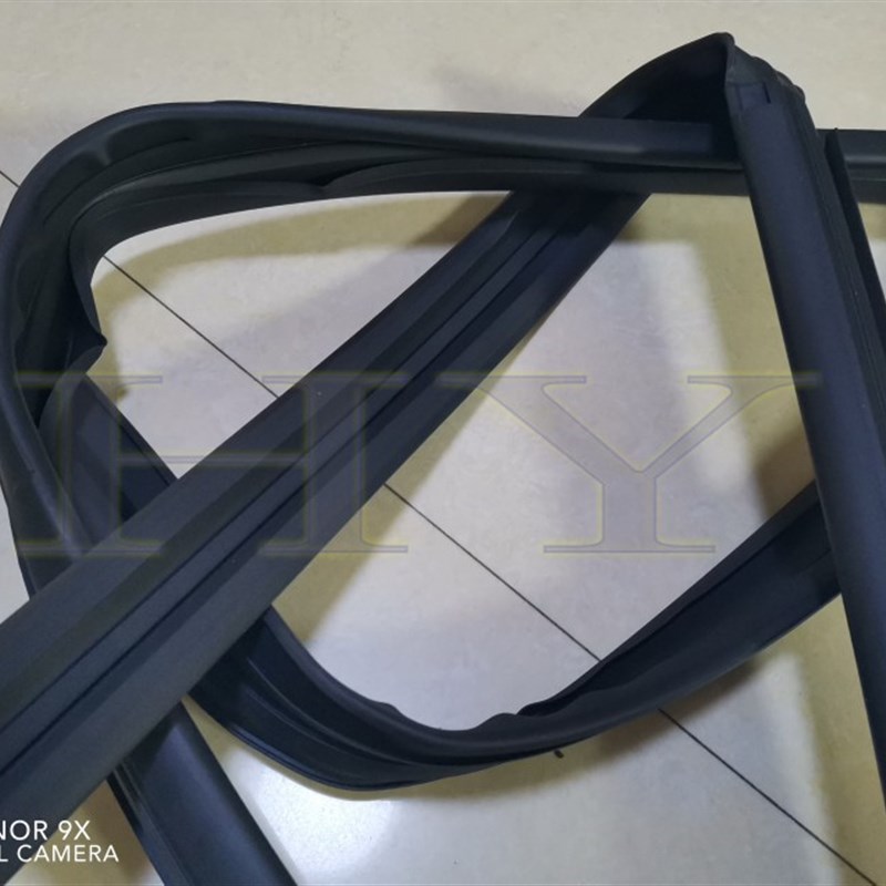 速发适 宝骏0 510配70密560车窗玻璃泥槽升降 封条车窗玻璃导轨滑
