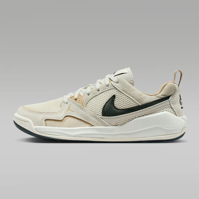 NIKE耐克女子JORDAN CMFT运动训练篮球鞋HJ6778-120