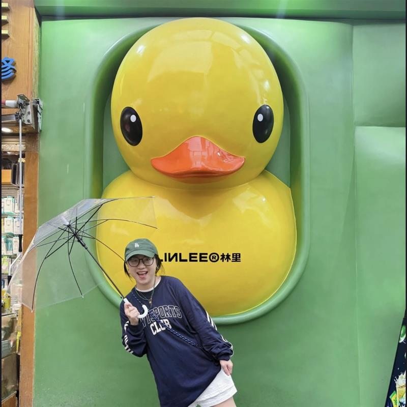 适配小黄鸭网红打卡手打柠檬茶店铺户外大型门头墙面壁挂装饰雕塑