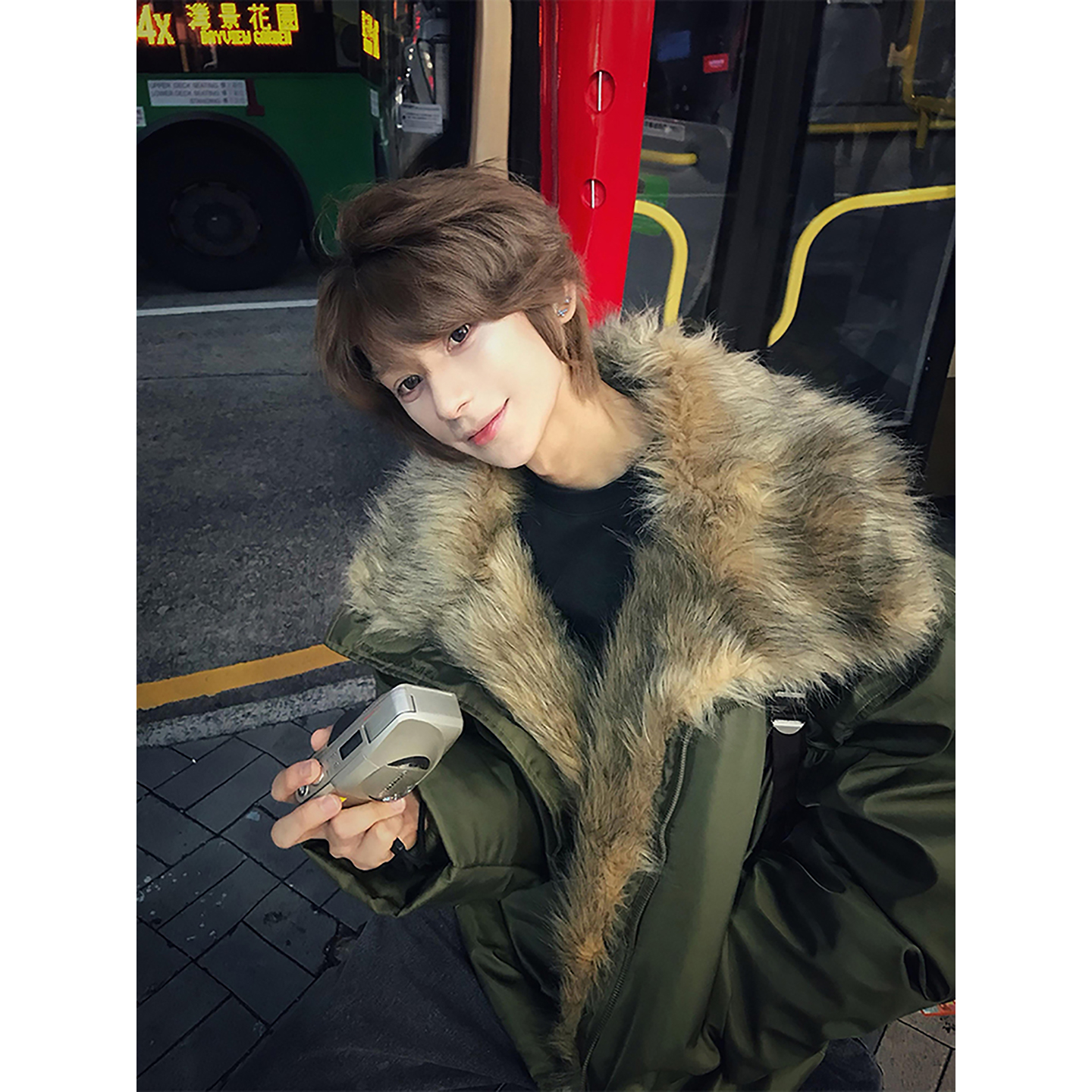 军绿色座山雕毛领棉服外套男冬季