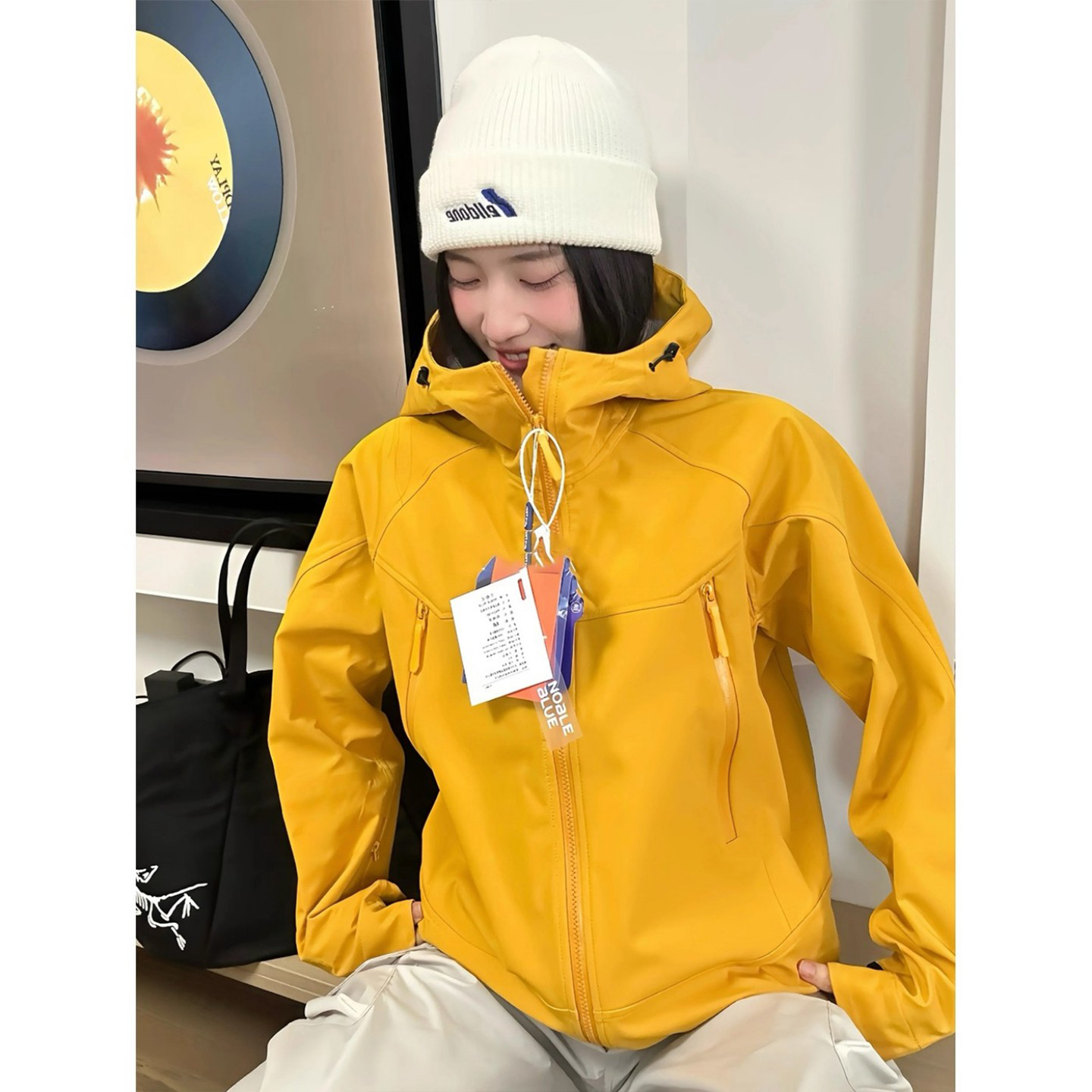 多巴胺黄色户外冲锋衣男女款秋季