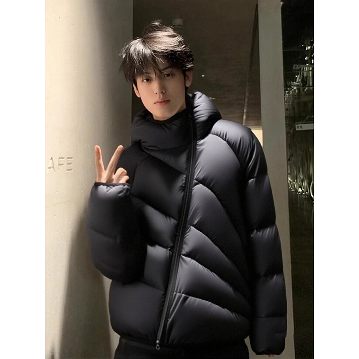 黑武士斜拉链排骨羽绒服男款冬季