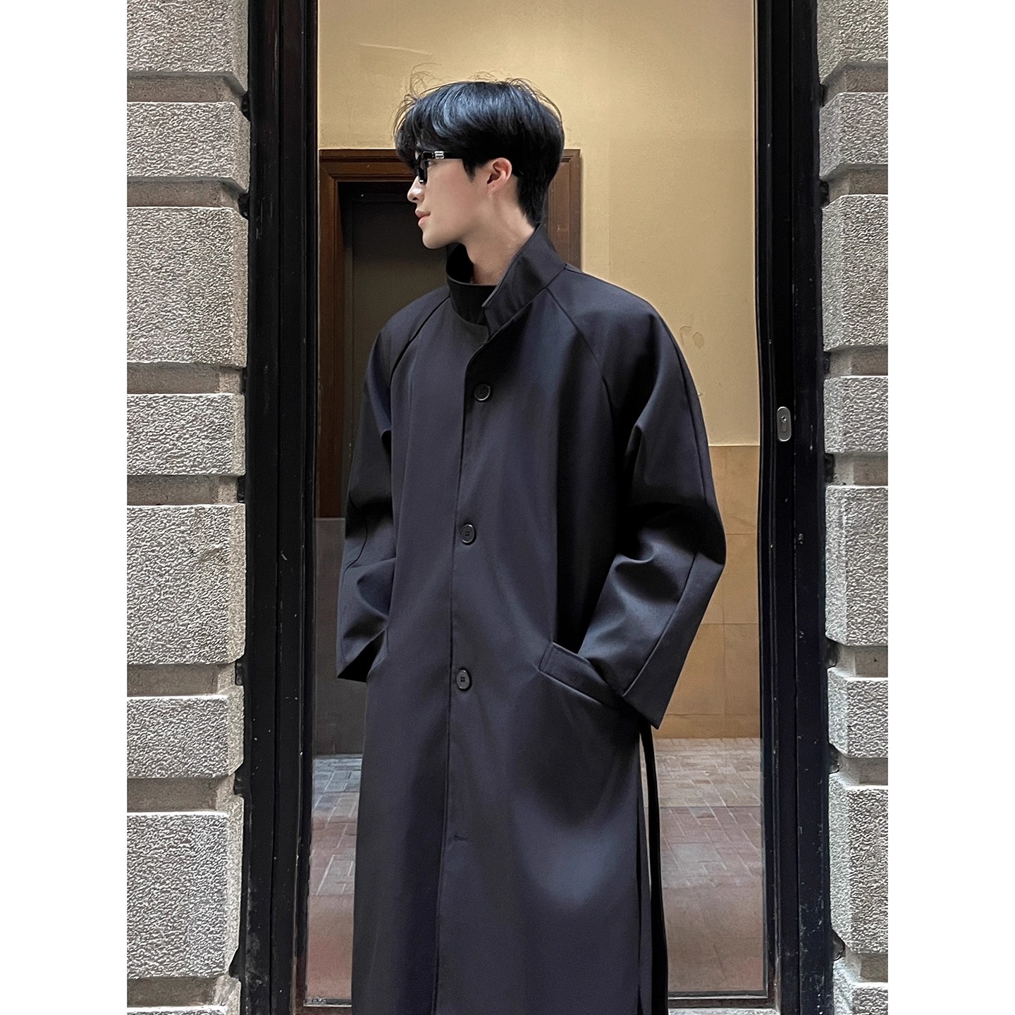 黑色立领男高级感痞帅风衣中长款