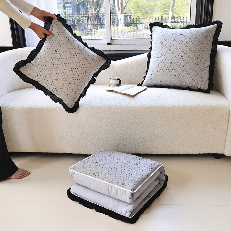 韩式花边两用抱枕被公主风车载靠垫办公室沙发多功U能午休枕头被