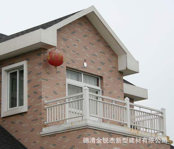 厂家供应塑钢护栏围墙草坪绿化带小区庭院阳台栏杆花箱