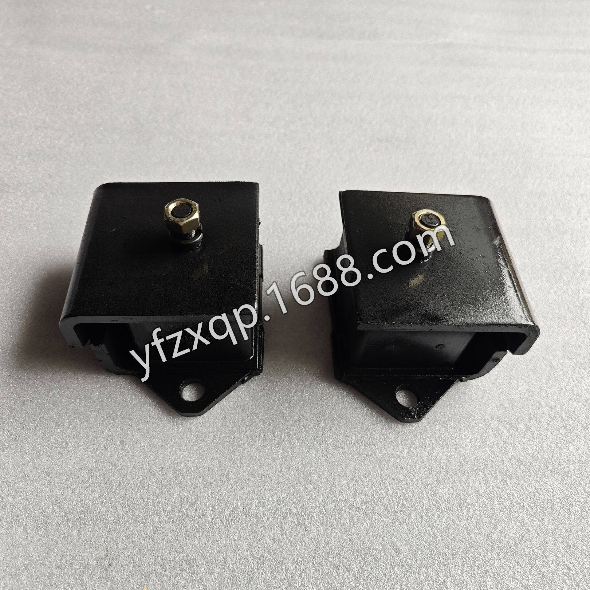 五十铃6HH1发动机前机脚胶 FVR33 6HE1胶垫 安装支架1-53215172-0