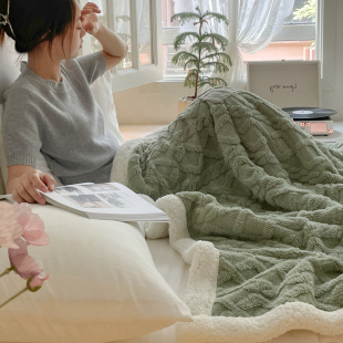 塔肤绒毛毯加厚办公室午睡毯珊瑚绒小毯子沙发空调盖毯冬季垫牀单