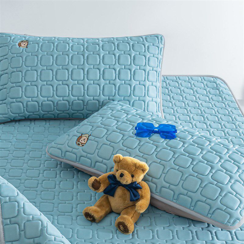 精选TeenieWeenie乳胶枕套单个枕头套48x74cm枕芯内胆套儿童夏凉