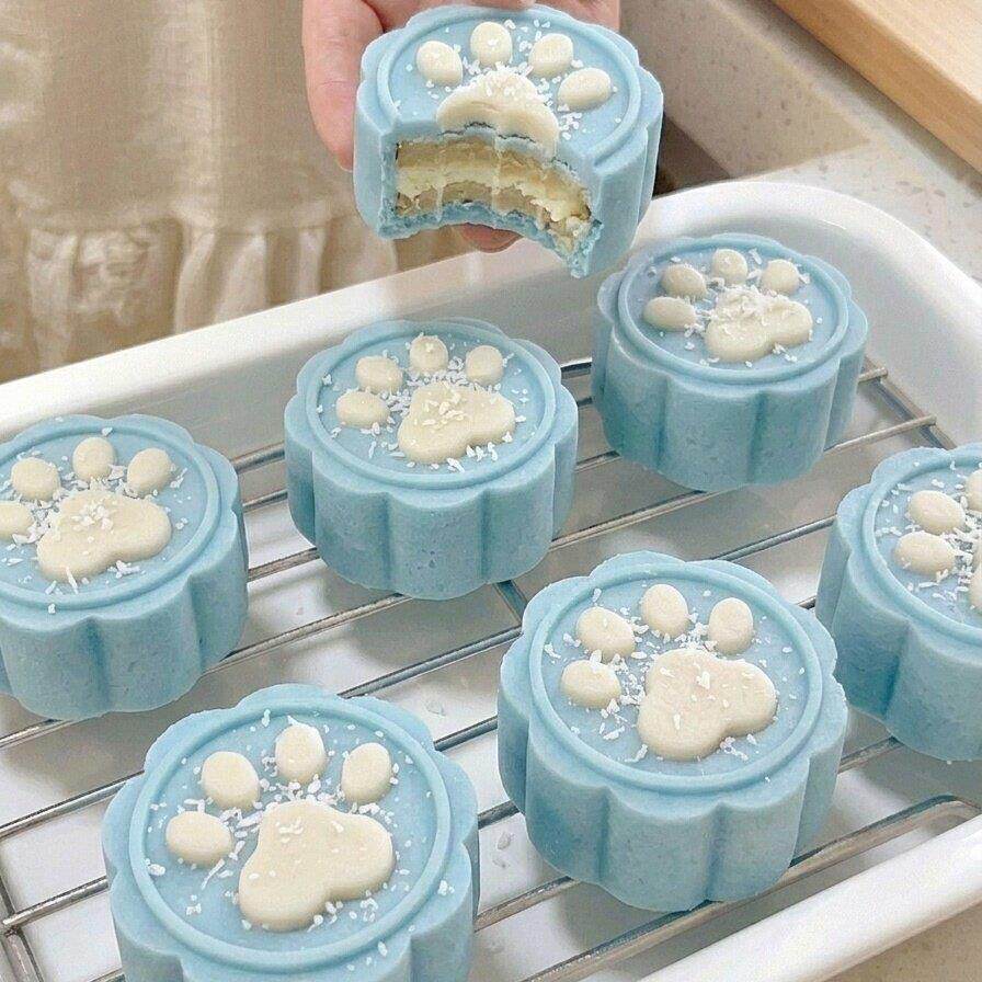 中秋宠物月饼模具狗爪猫狗冰皮月饼模具手压式家用卡通可爱50克