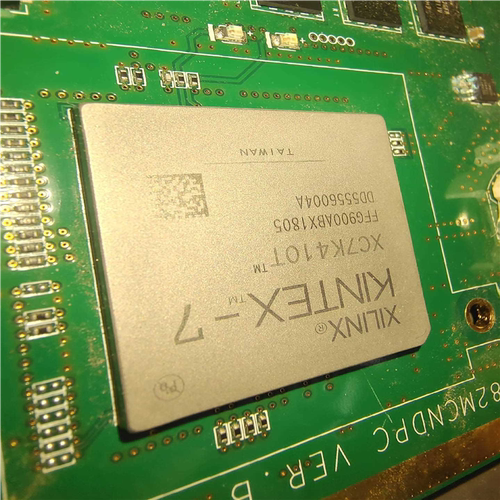 【顺庆】XC7K410T-FFG900AB  XILINX-7【议价】