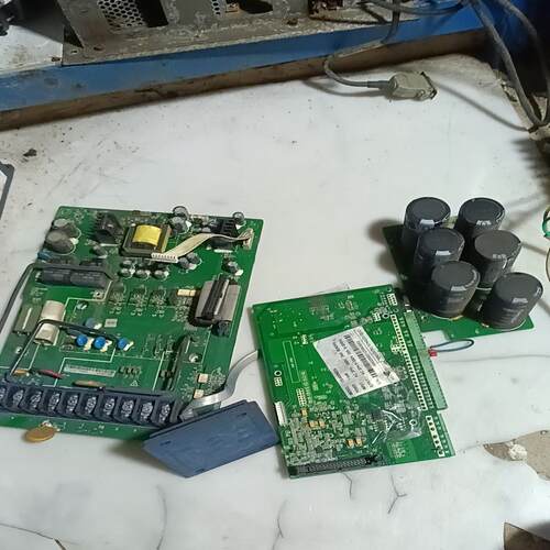 VS400N025，变频器主板面板驱动板电源板，包好，价格不（耶耶电