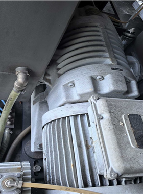 【顺庆】莱宝罗茨泵，型号：WSLF 1001，设备拆机，成色漂亮！【