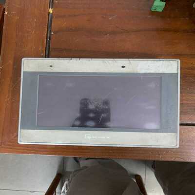 议~ 威纶 MT6071IE 一台