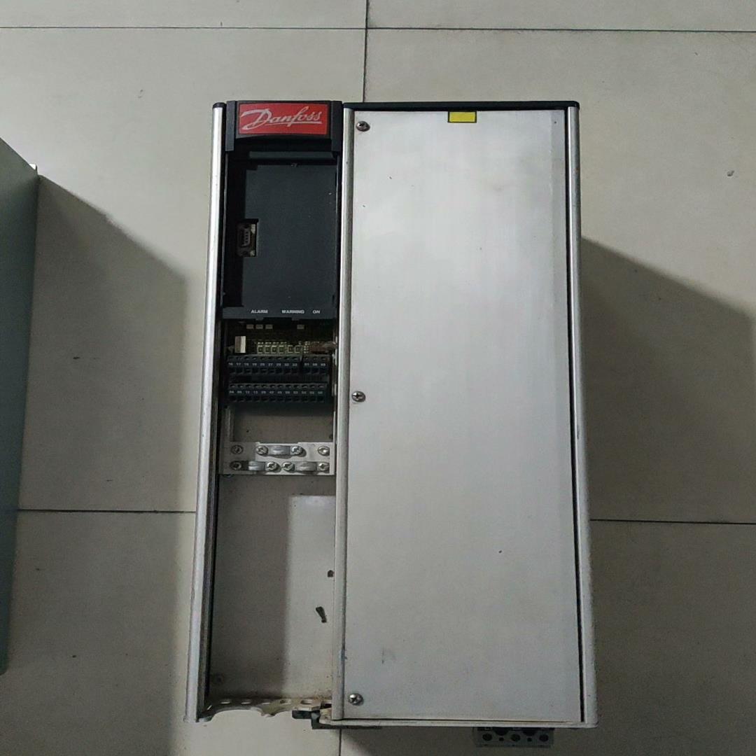 议~丹佛斯变频器NLT5008PT2C20STR3D0F00A0