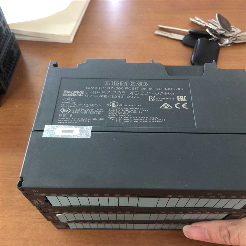 （议价）S7 338 4BC01 0AB0全新20年裸机