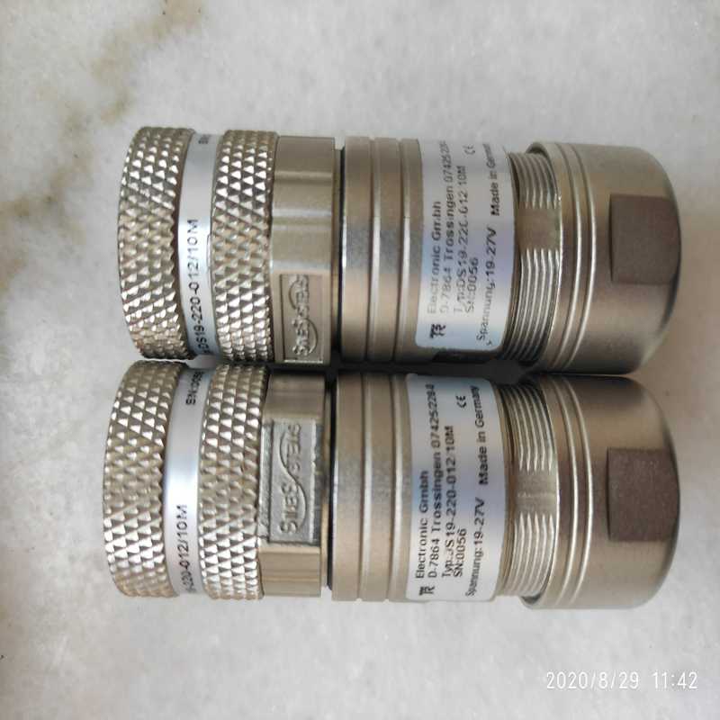 TR编码器插头，两个新的没用过，件~议价
