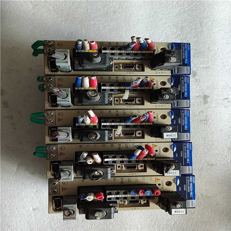 R88D-WN02H-ML2 200W 伺服驱动器（憨憨电子）