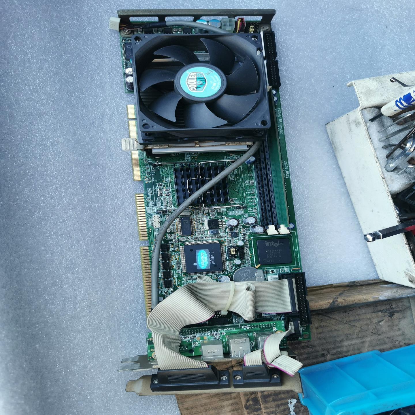 PCA-6186 REV .B2主板 带CPU 如图所示（憨憨电子）